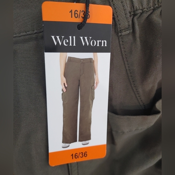 NWT Well Worn Women's Wide Leg Comfort Cargo Pants Green 14 16 8 - Picture 5 of 8